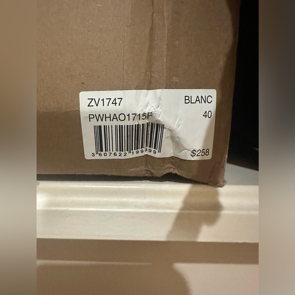 Zadig and Voltaire Low Top Flash Sneakers NIB - Picture 7 of 9